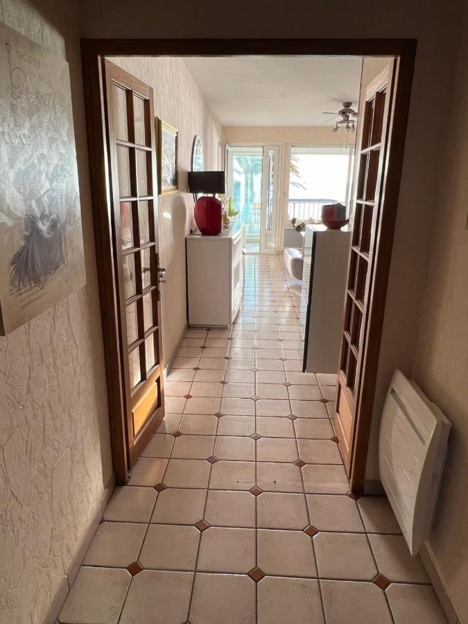 Appartement Mar E Souleu Avec Terrasse Et Vue Mer Au Grau Du Roi ル・グロー・デュ・ロワ エクステリア 写真